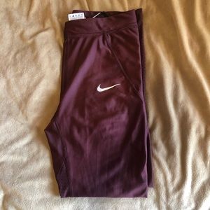 Nike leggings